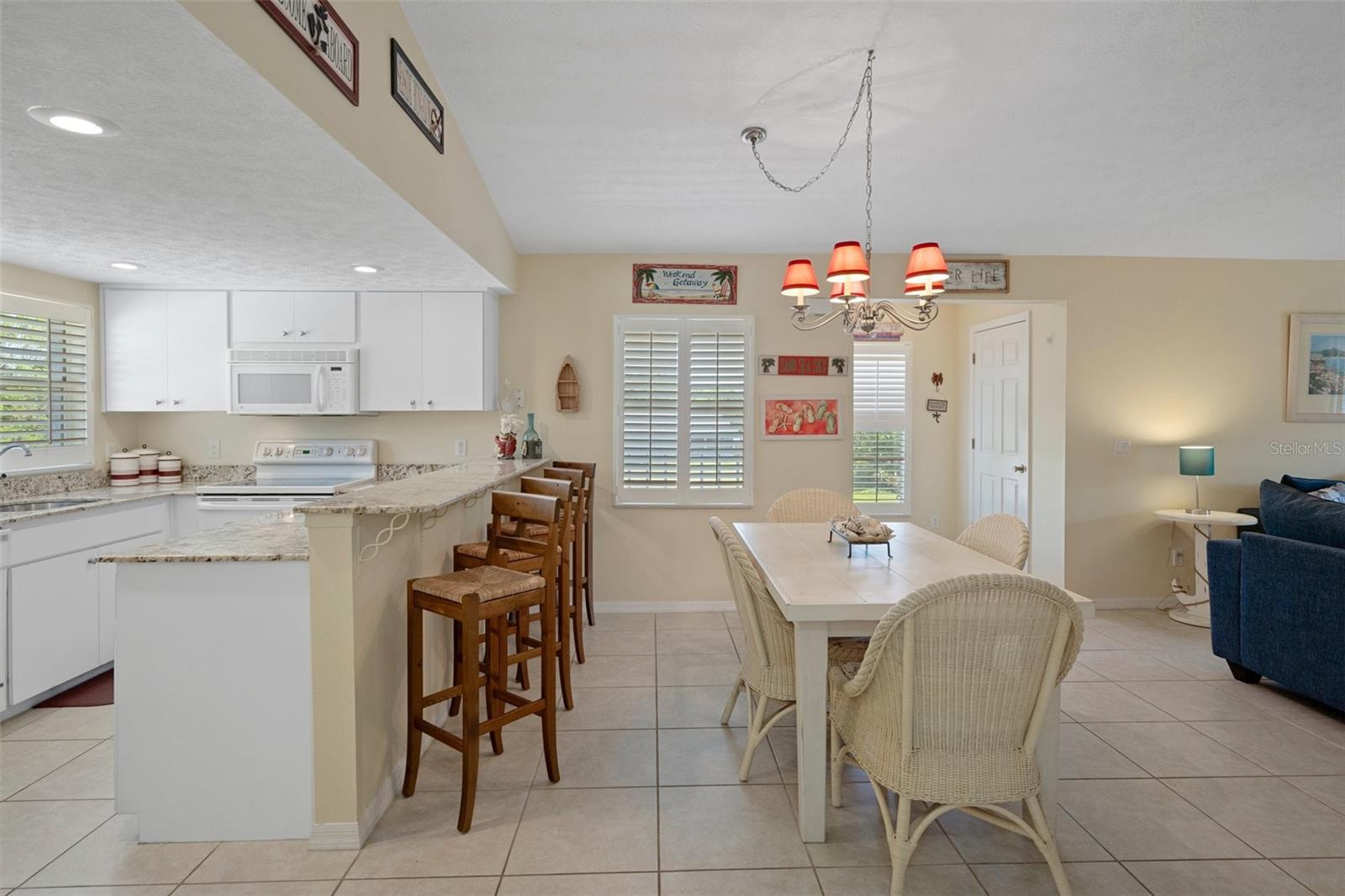 Image 15 of 51 For 11274 Cove Harbor Drive 11274