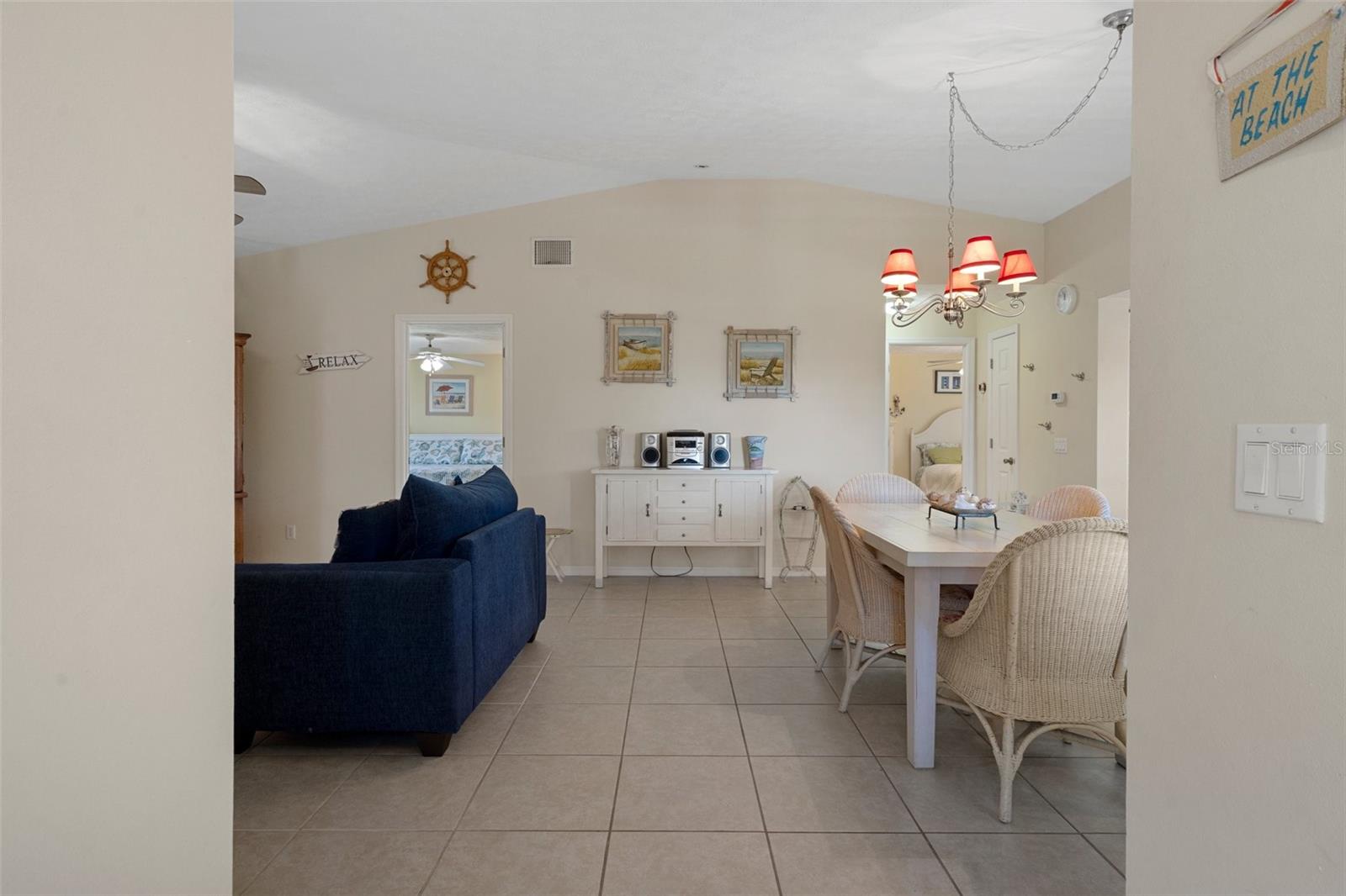 Image 23 of 51 For 11274 Cove Harbor Drive 11274