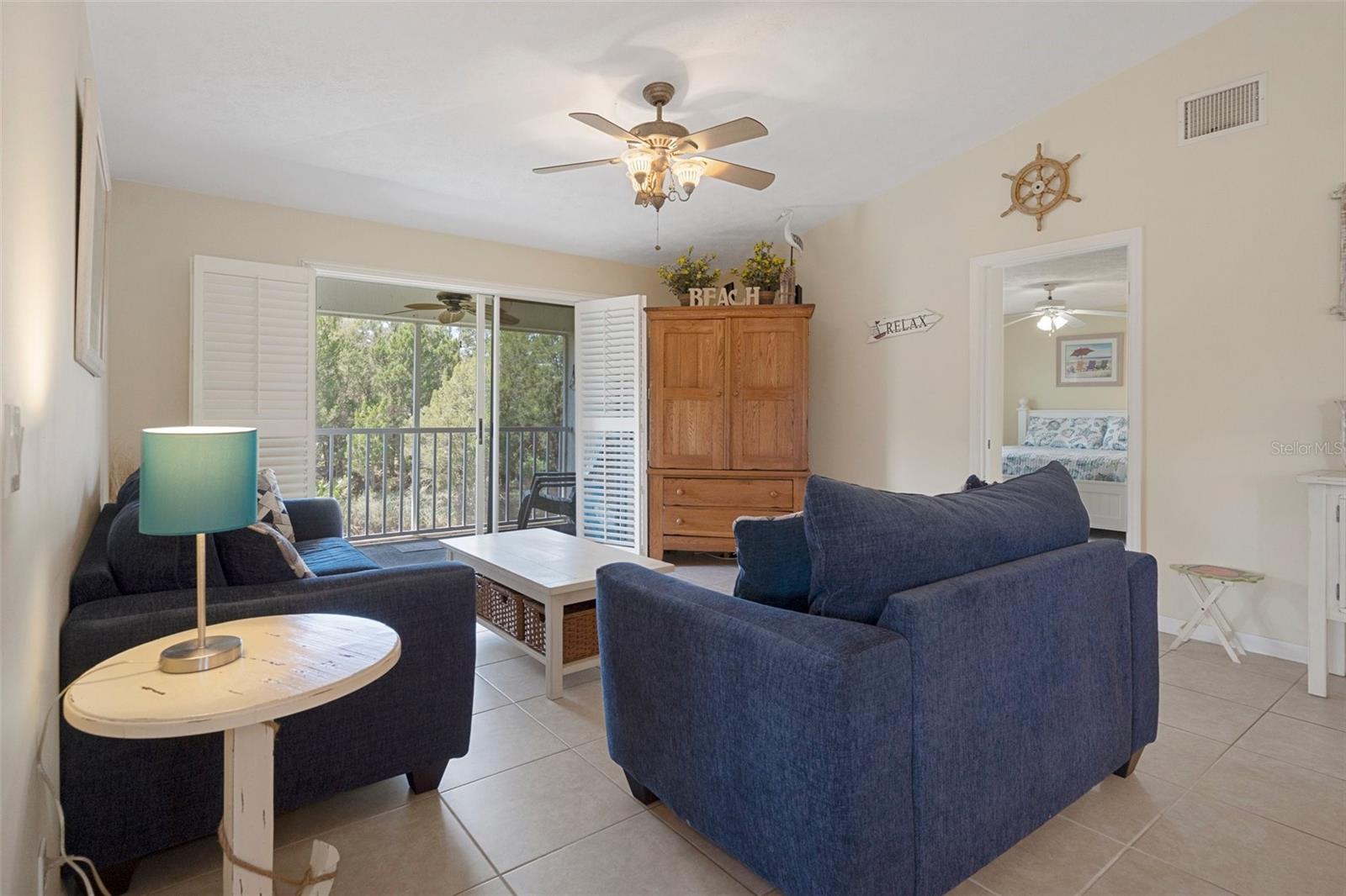 Image 25 of 51 For 11274 Cove Harbor Drive 11274