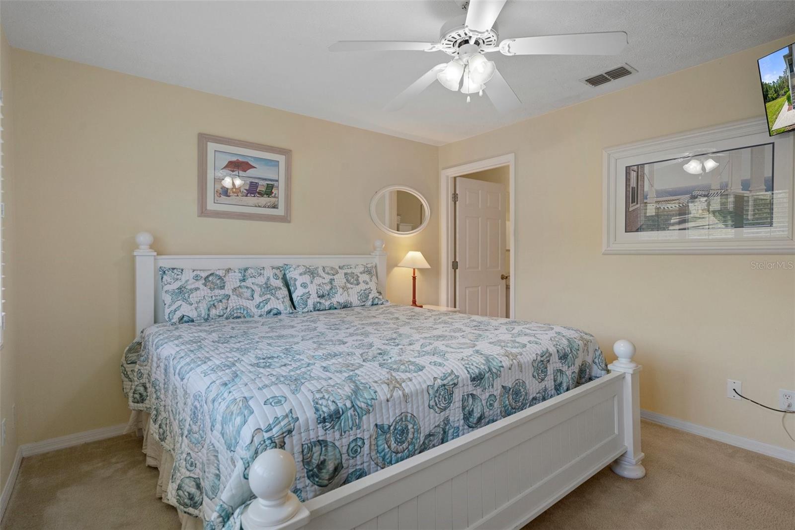 Image 29 of 51 For 11274 Cove Harbor Drive 11274