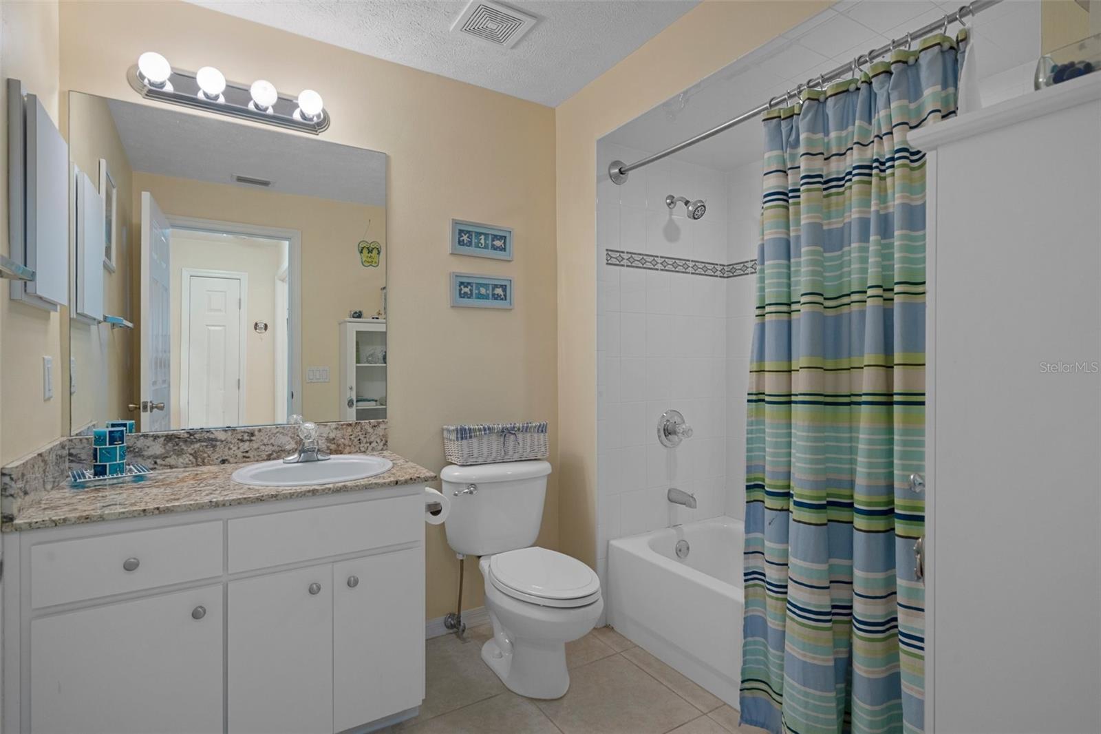 Image 35 of 51 For 11274 Cove Harbor Drive 11274