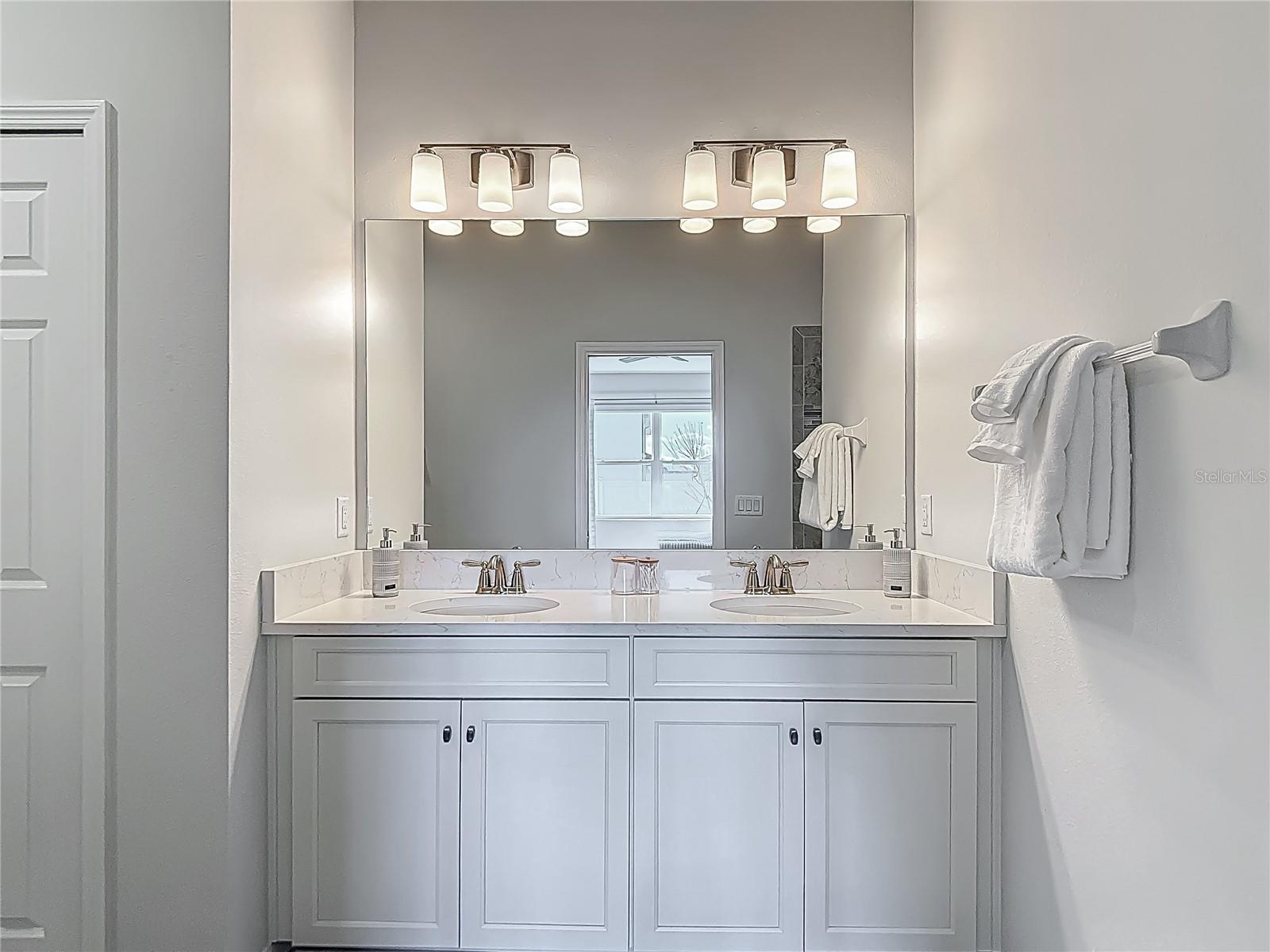 Image 42 of 56 For 32544 Sapna Chime Drive