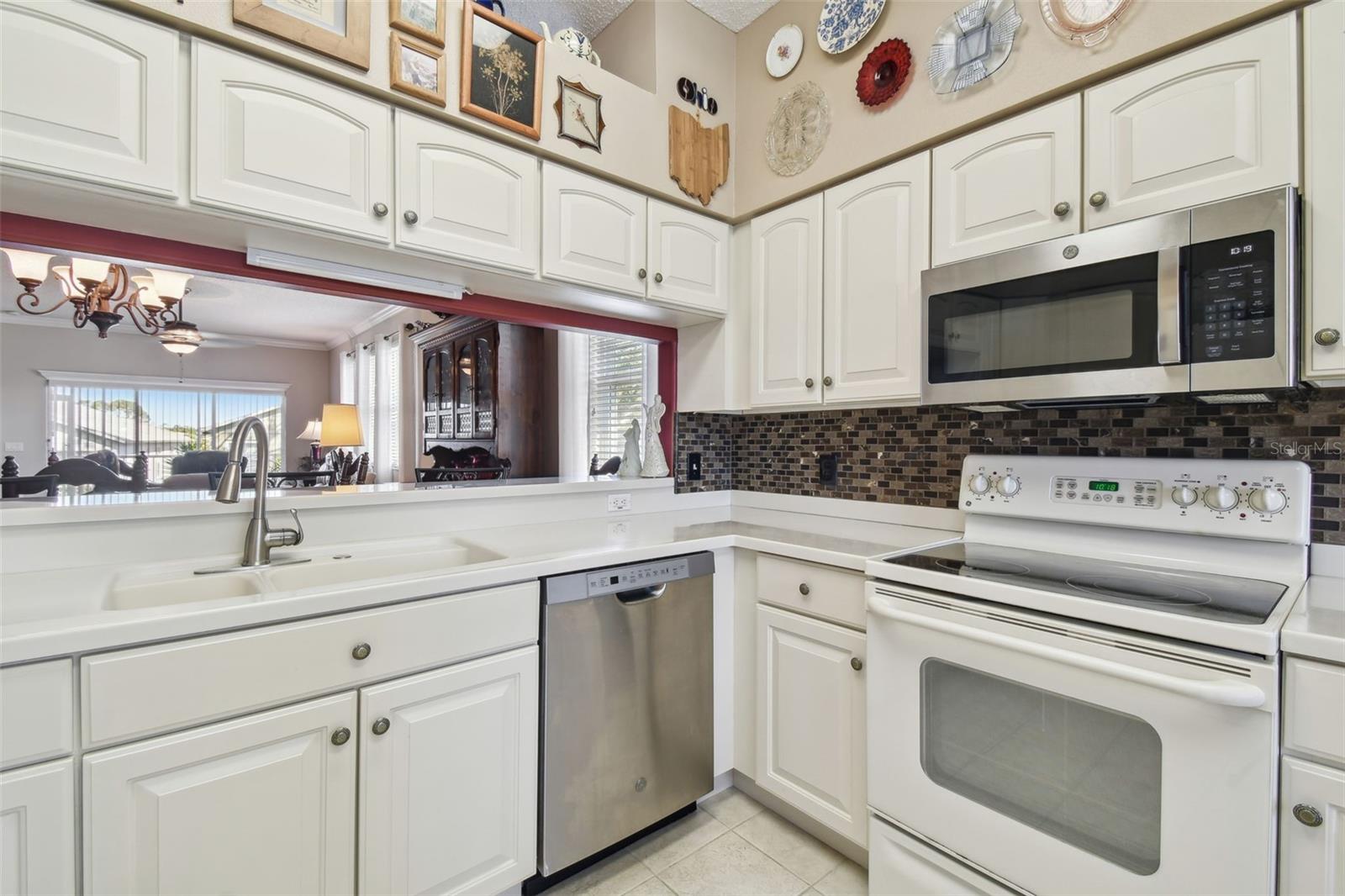 Image 11 of 58 For 18109 Tiverton Court