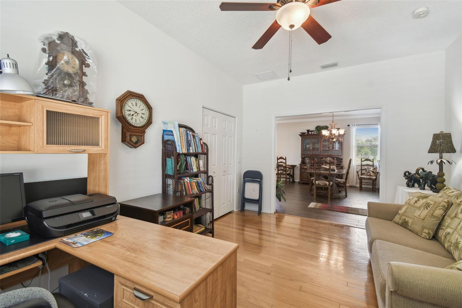 Image 20 of 58 For 18109 Tiverton Court