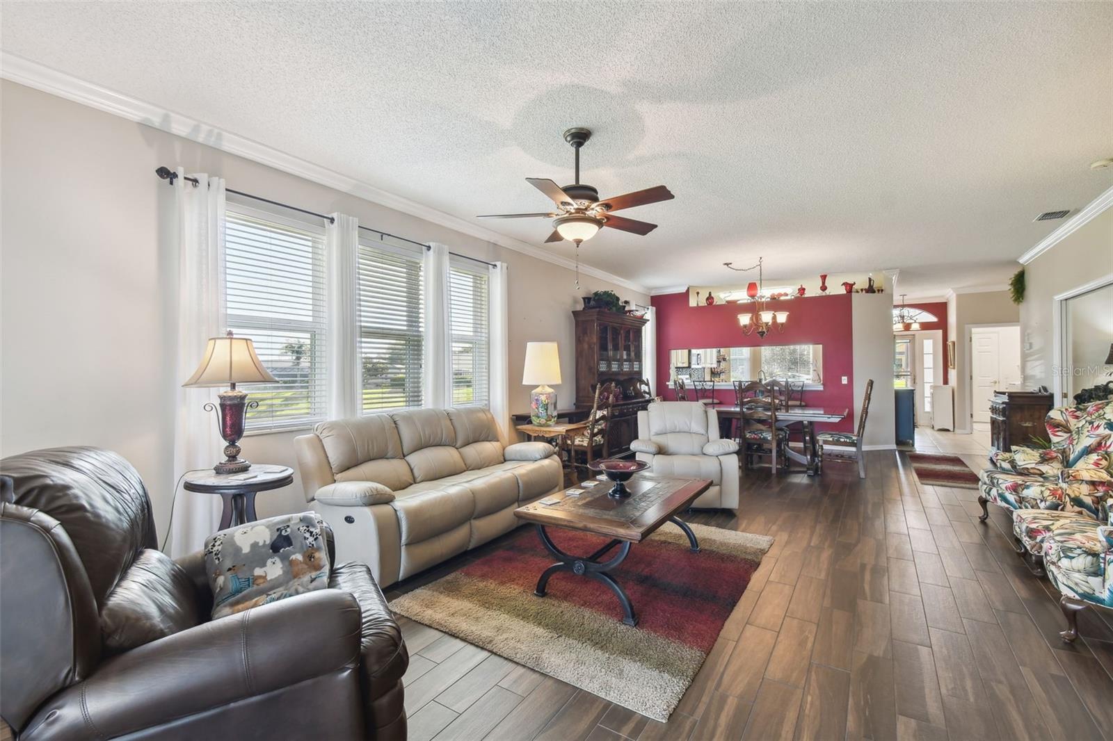 Image 24 of 58 For 18109 Tiverton Court