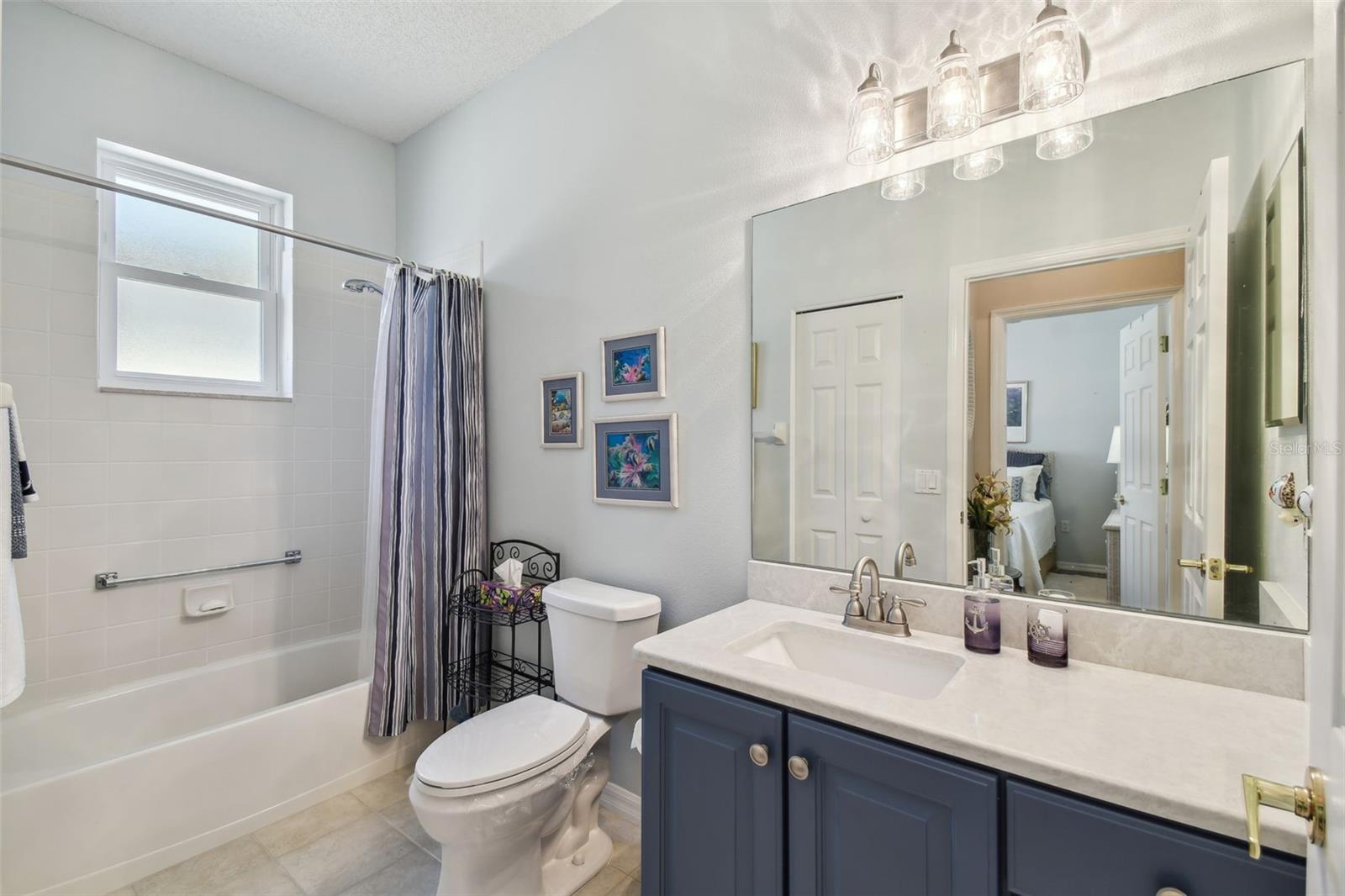 Image 35 of 58 For 18109 Tiverton Court