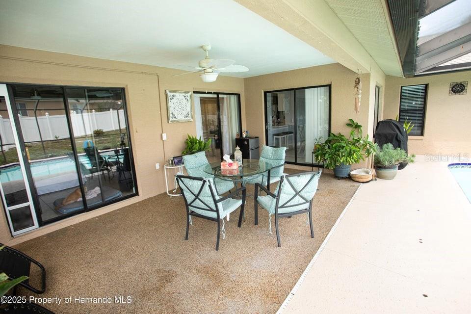Image 10 of 43 For 13100 Fish Cove Drive