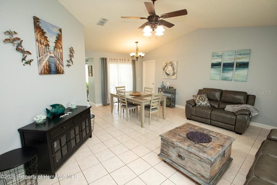 Image 13 of 43 For 13100 Fish Cove Drive