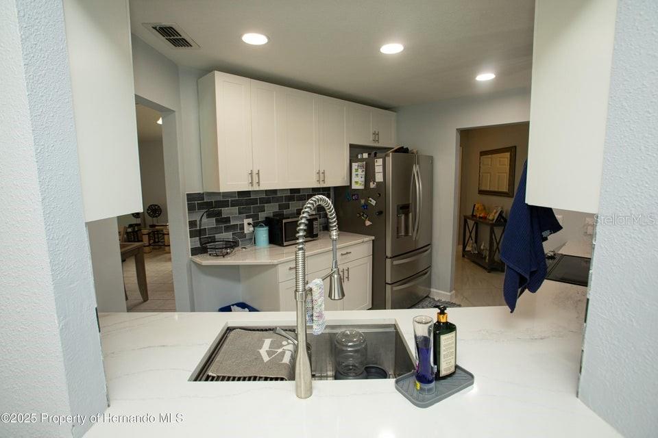 Image 20 of 43 For 13100 Fish Cove Drive