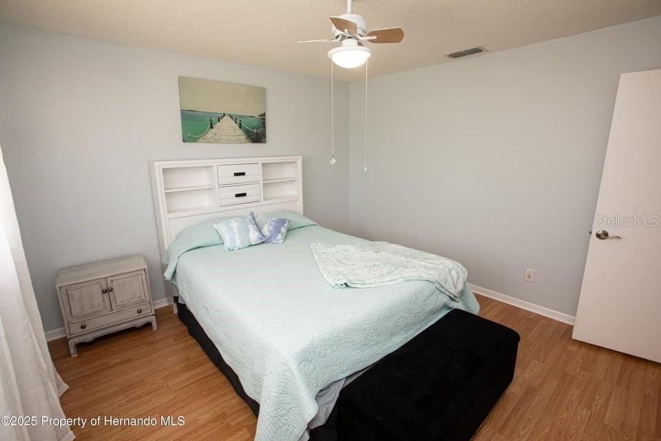 Image 29 of 43 For 13100 Fish Cove Drive