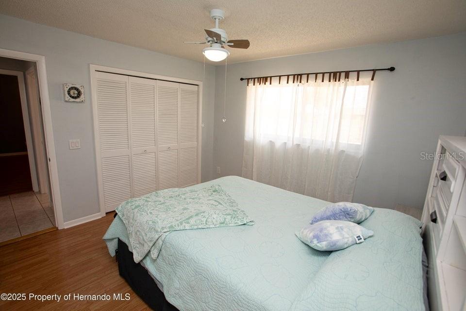 Image 30 of 43 For 13100 Fish Cove Drive