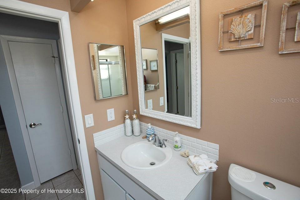 Image 41 of 43 For 13100 Fish Cove Drive