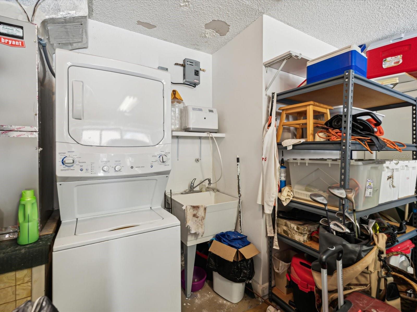 Image 30 of 77 For 11536 Golden Rain Drive