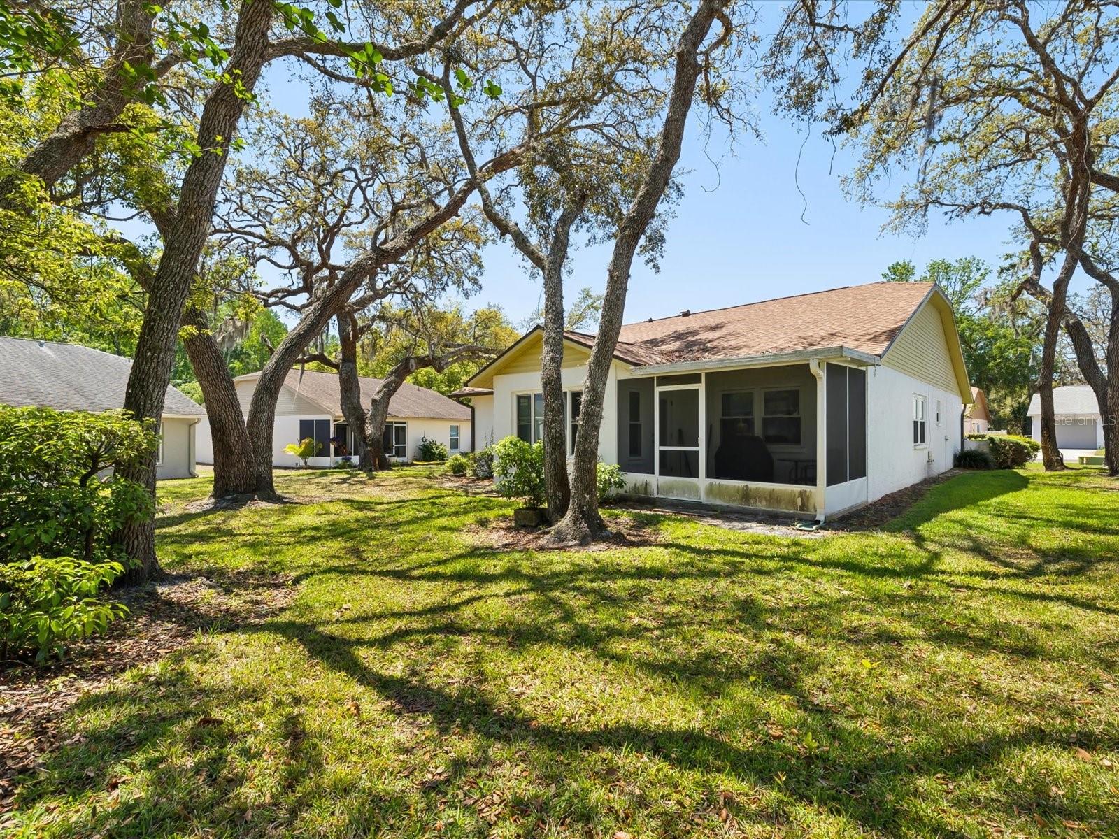 Image 34 of 77 For 11536 Golden Rain Drive