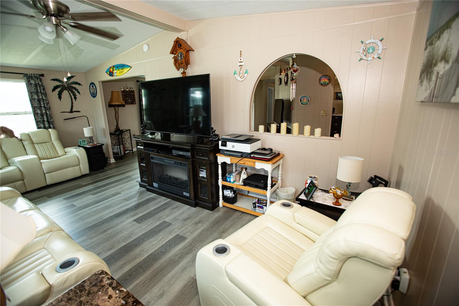 Image 17 of 62 For 7504 Country Club Drive