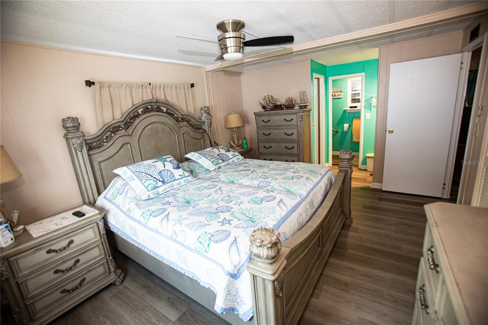 Image 40 of 62 For 7504 Country Club Drive