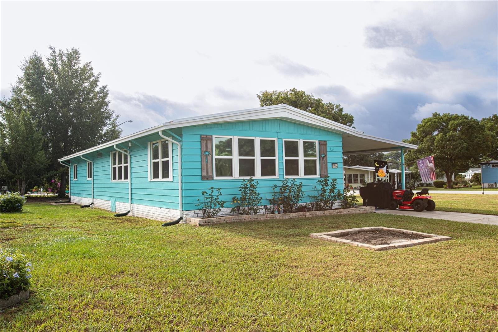 Image 9 of 62 For 7504 Country Club Drive