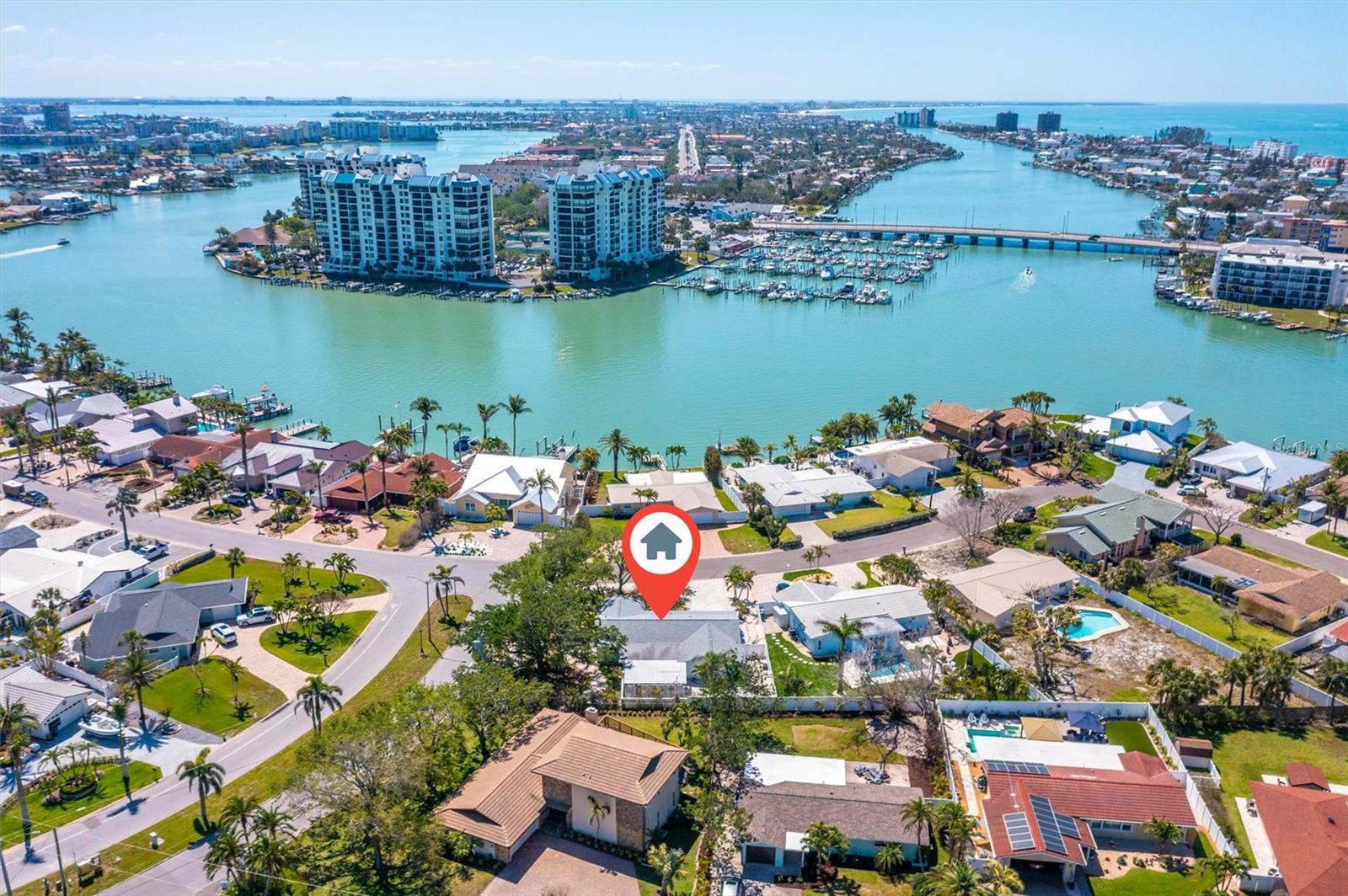 Image 80 of 90 For 10001 Yacht Club Drive