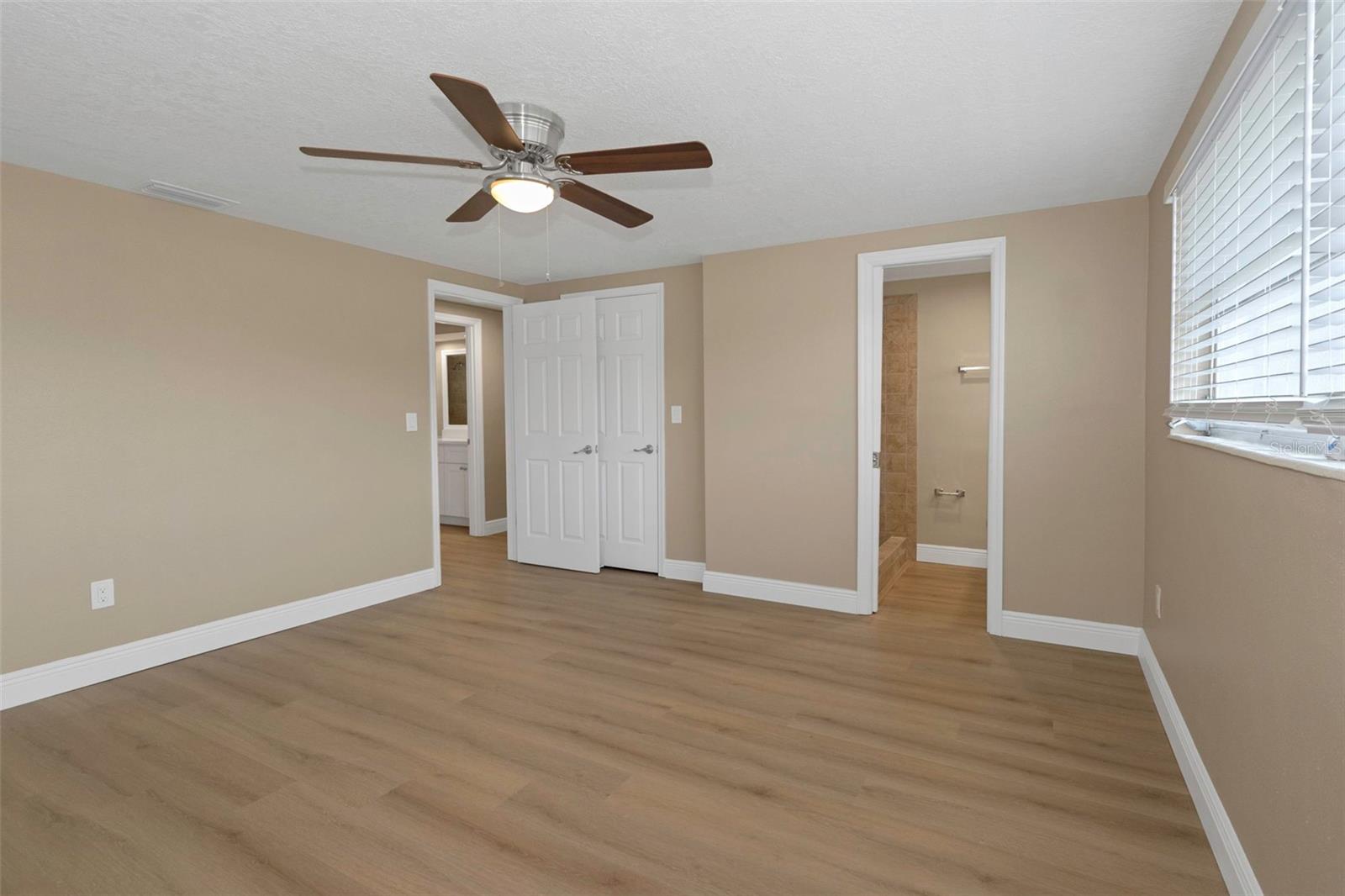 Image 22 of 27 For 6206 11th Avenue