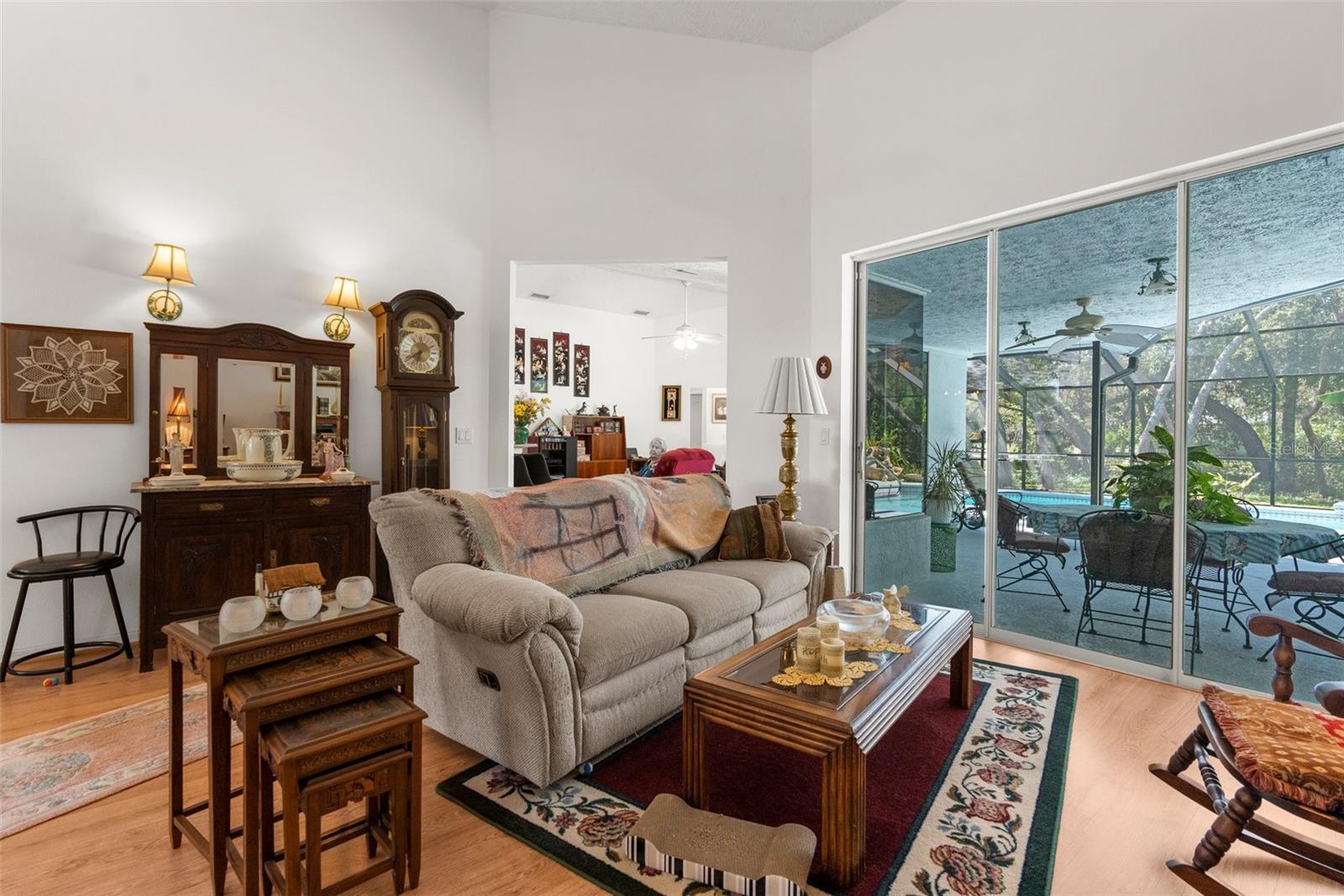 Image 10 of 55 For 18663 Autumn Lake Boulevard