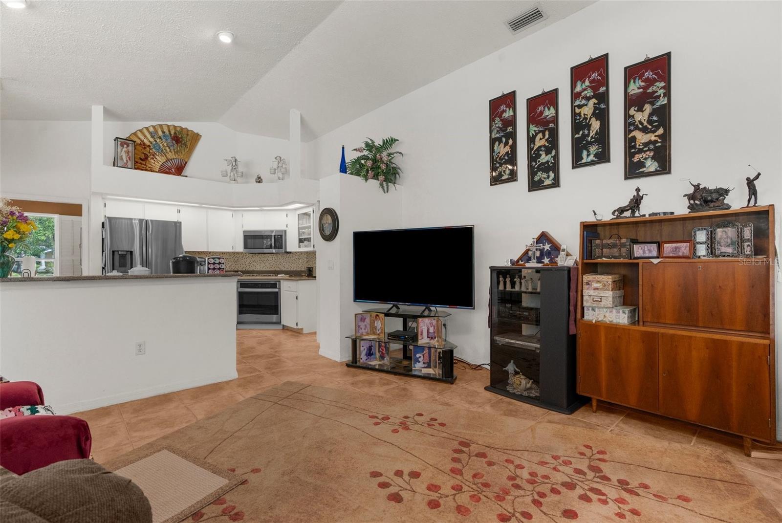 Image 15 of 55 For 18663 Autumn Lake Boulevard
