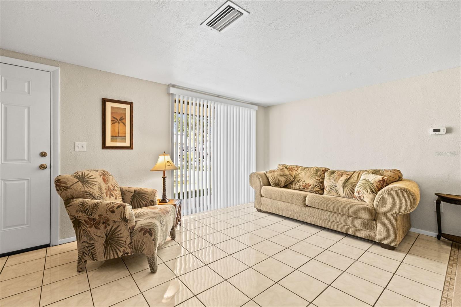 Image 3 of 26 For 9811 Hidden Lane 2