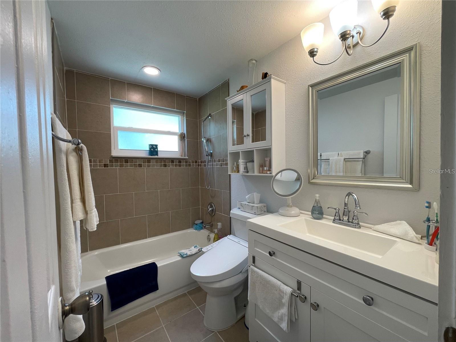 Image 16 of 57 For 5736 Colonial Drive