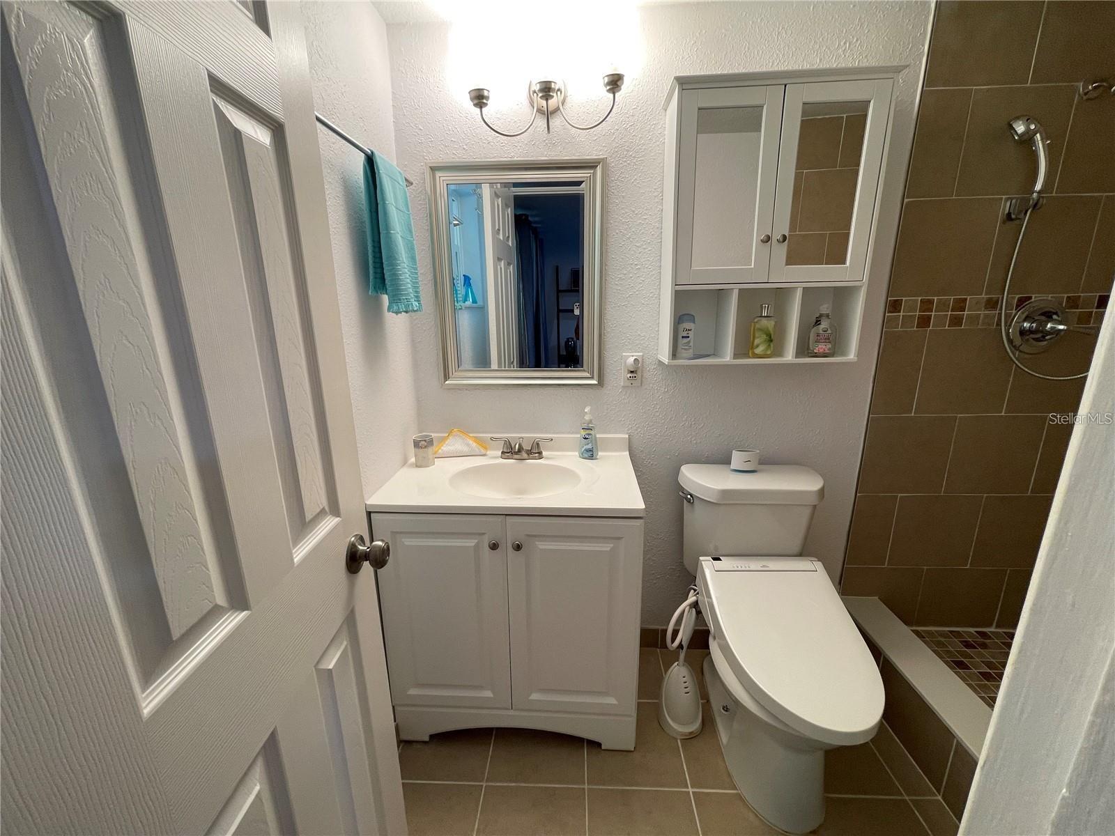 Image 7 of 57 For 5736 Colonial Drive