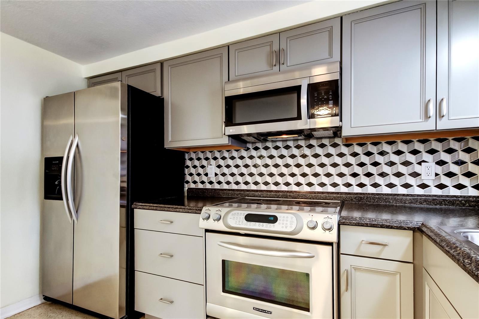 Image 5 of 24 For 1502 Landau Street