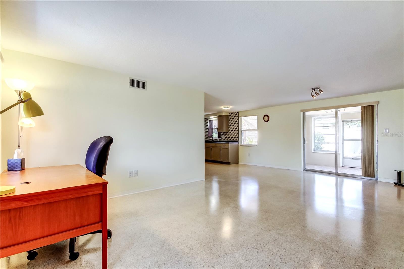 Image 9 of 24 For 1502 Landau Street