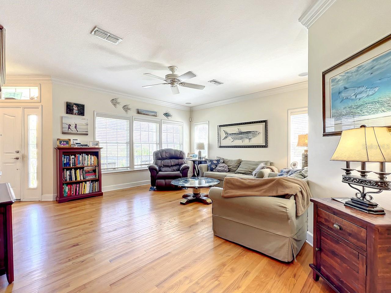Image 20 of 74 For 4514 Fishman Avenue