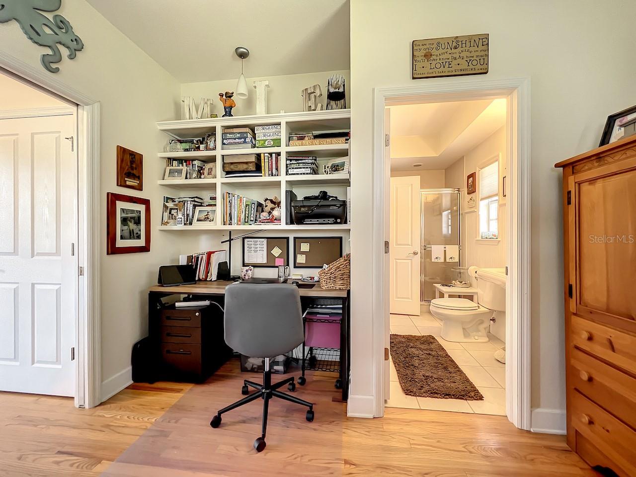 Image 36 of 74 For 4514 Fishman Avenue