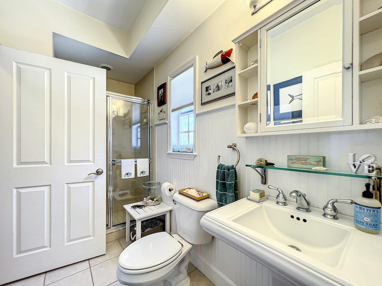 Image 38 of 74 For 4514 Fishman Avenue