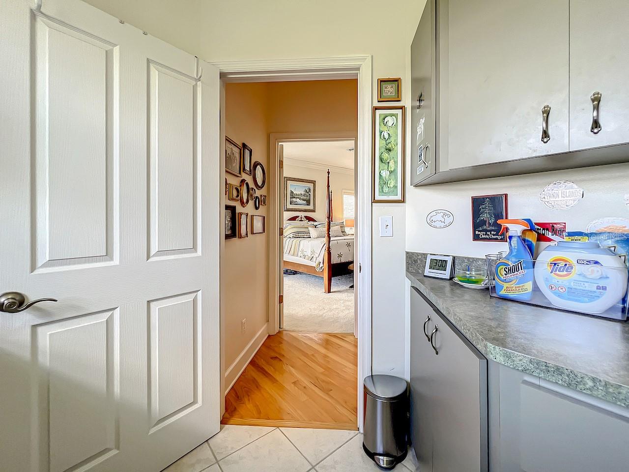 Image 46 of 74 For 4514 Fishman Avenue