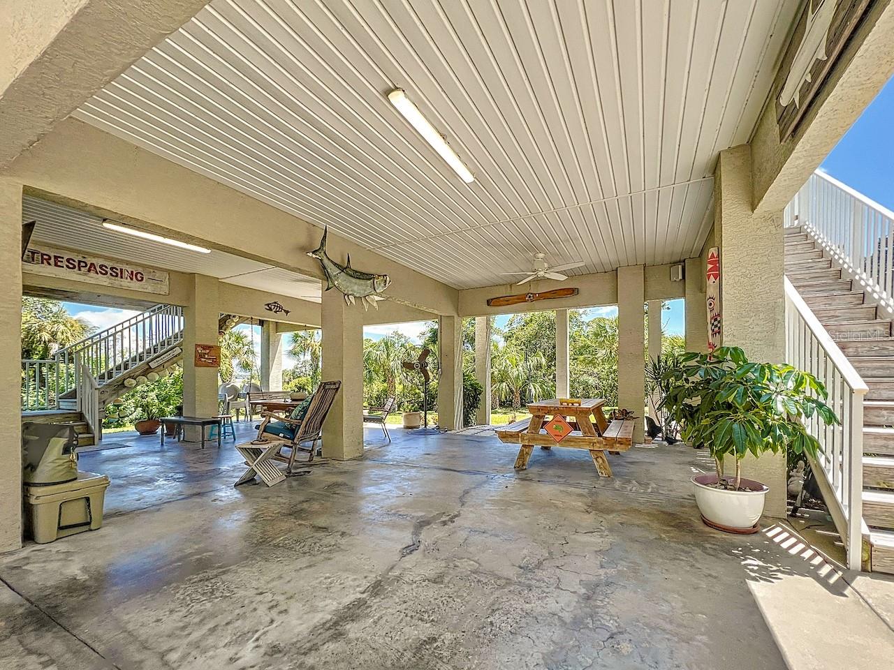 Image 6 of 74 For 4514 Fishman Avenue