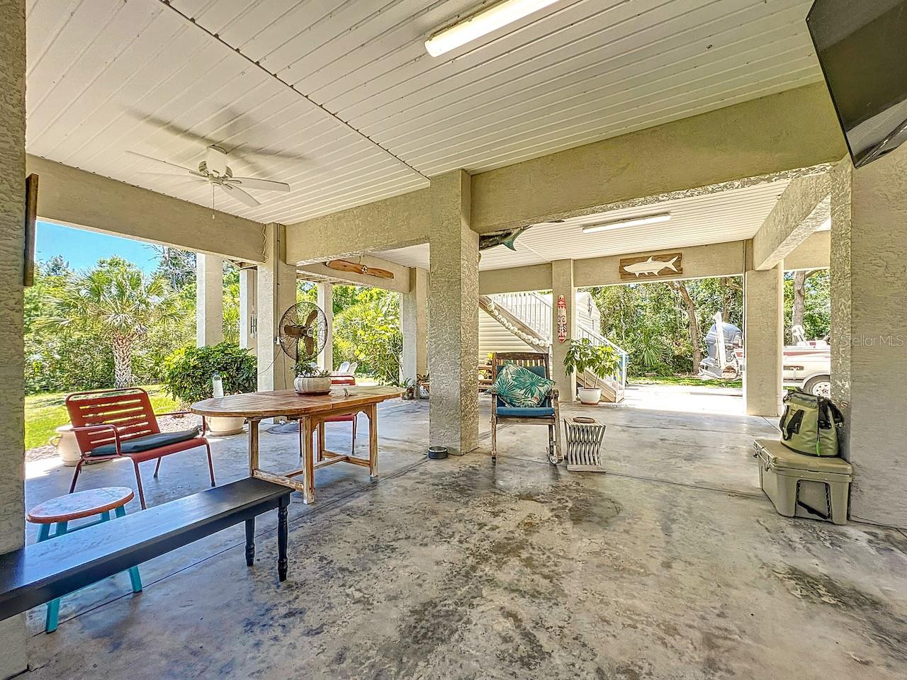 Image 7 of 74 For 4514 Fishman Avenue