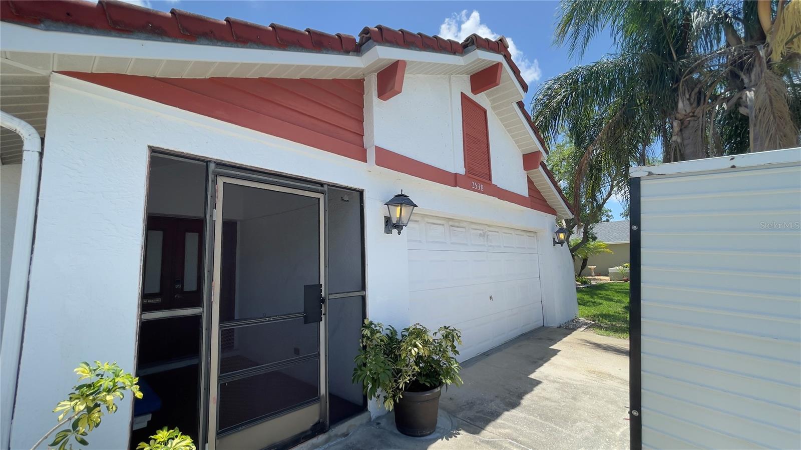 Image 2 of 40 For 2538 Indigo Drive