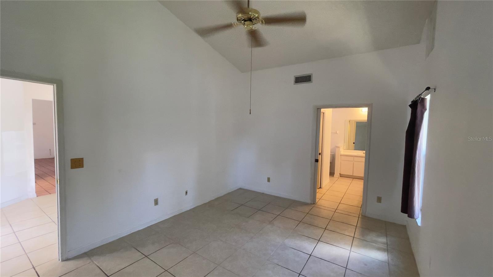 Image 20 of 40 For 2538 Indigo Drive