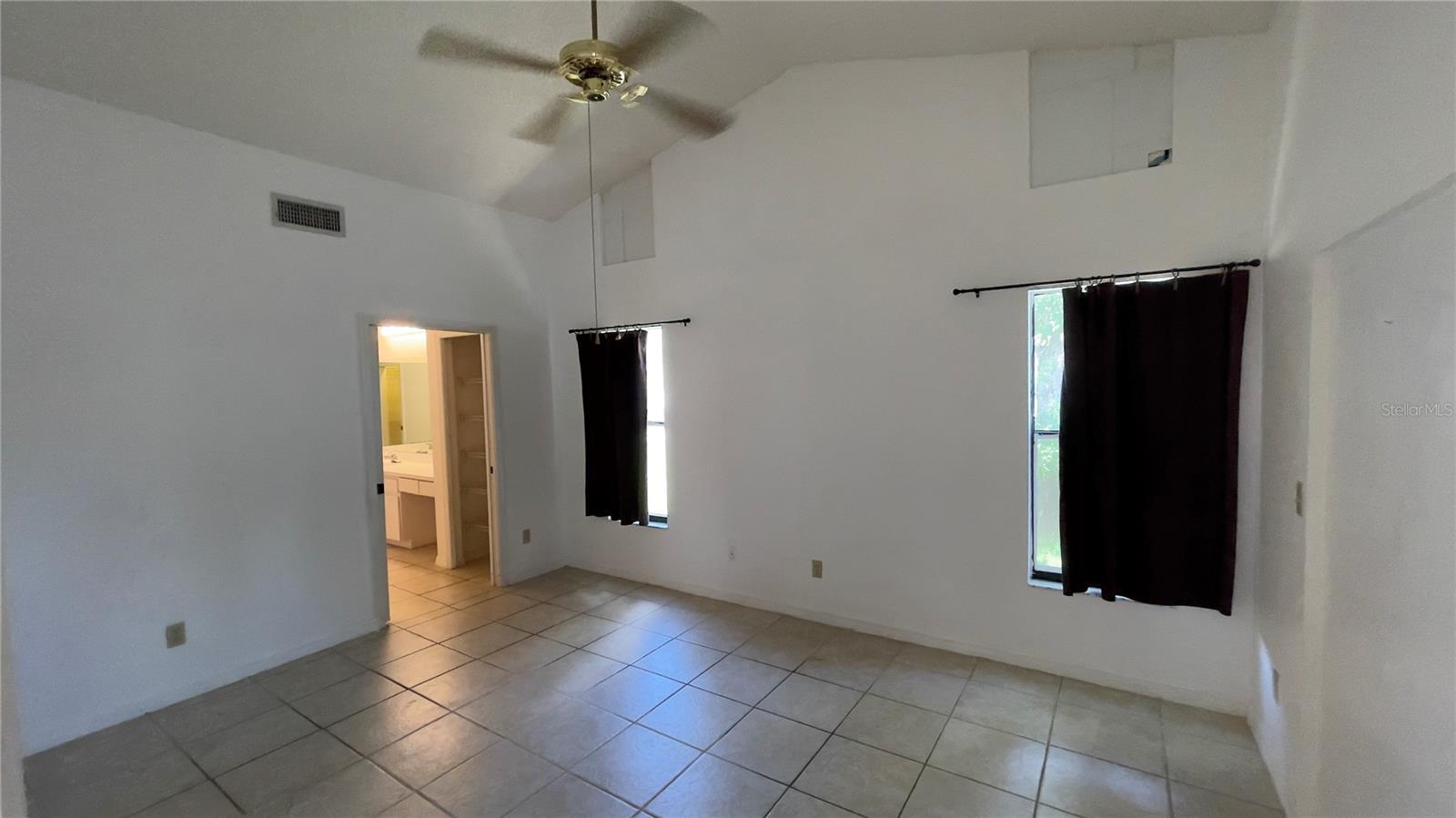 Image 22 of 40 For 2538 Indigo Drive
