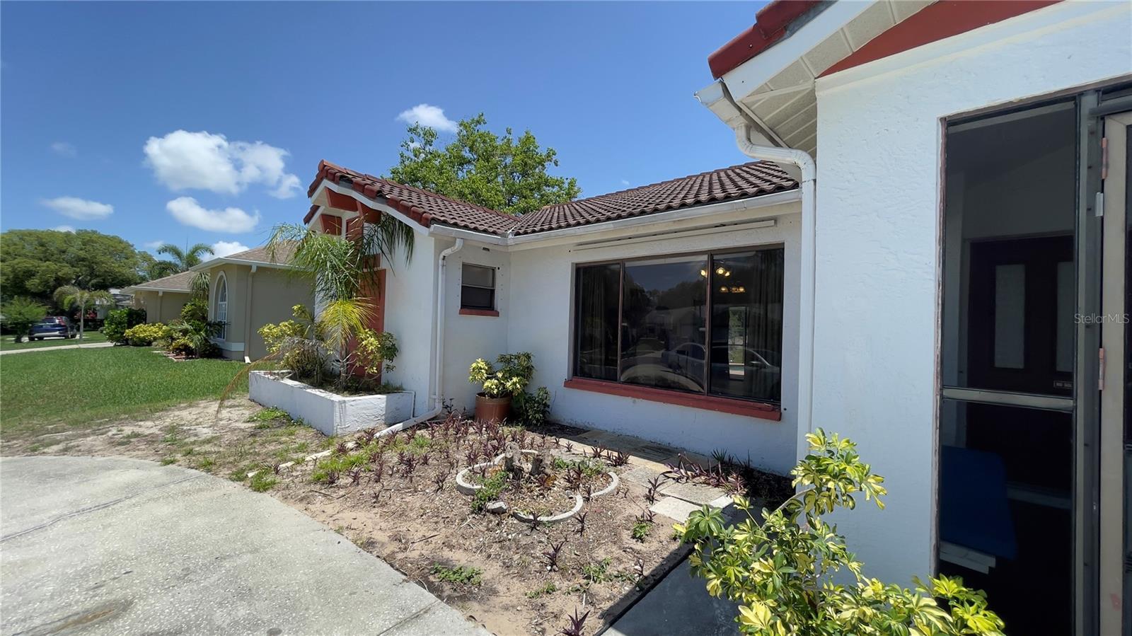 Image 4 of 40 For 2538 Indigo Drive