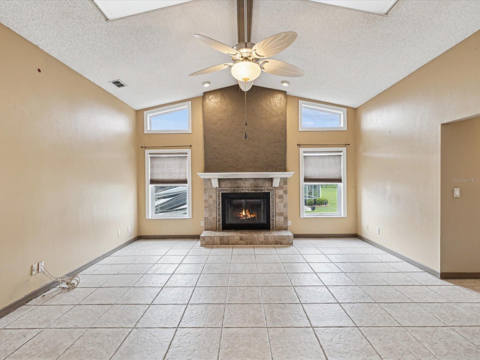 Image 3 of 55 For 5411 Joyner Avenue