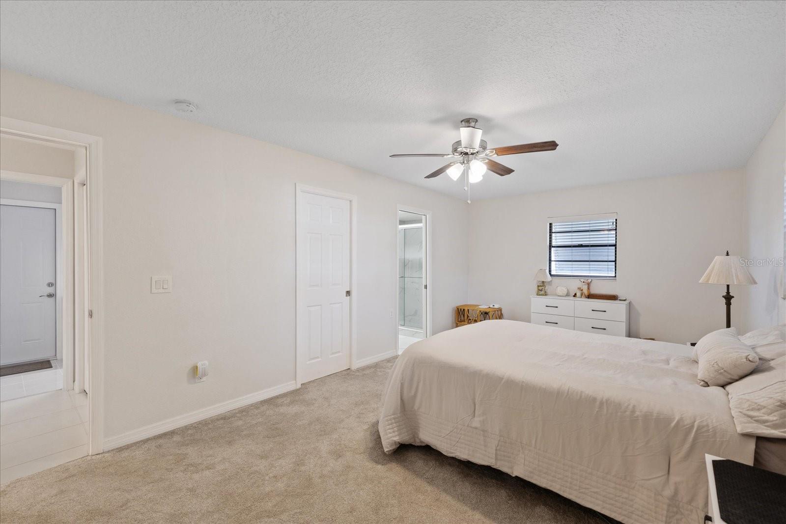 Image 23 of 47 For 4504 Dewey Drive