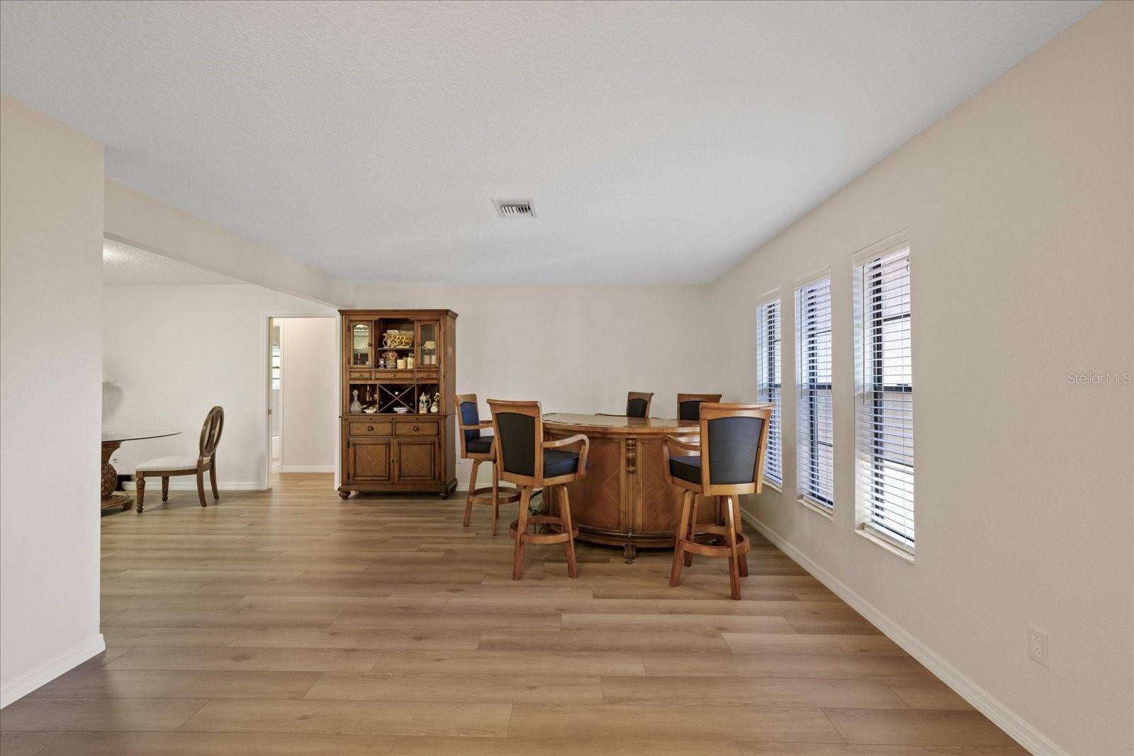 Image 28 of 47 For 4504 Dewey Drive