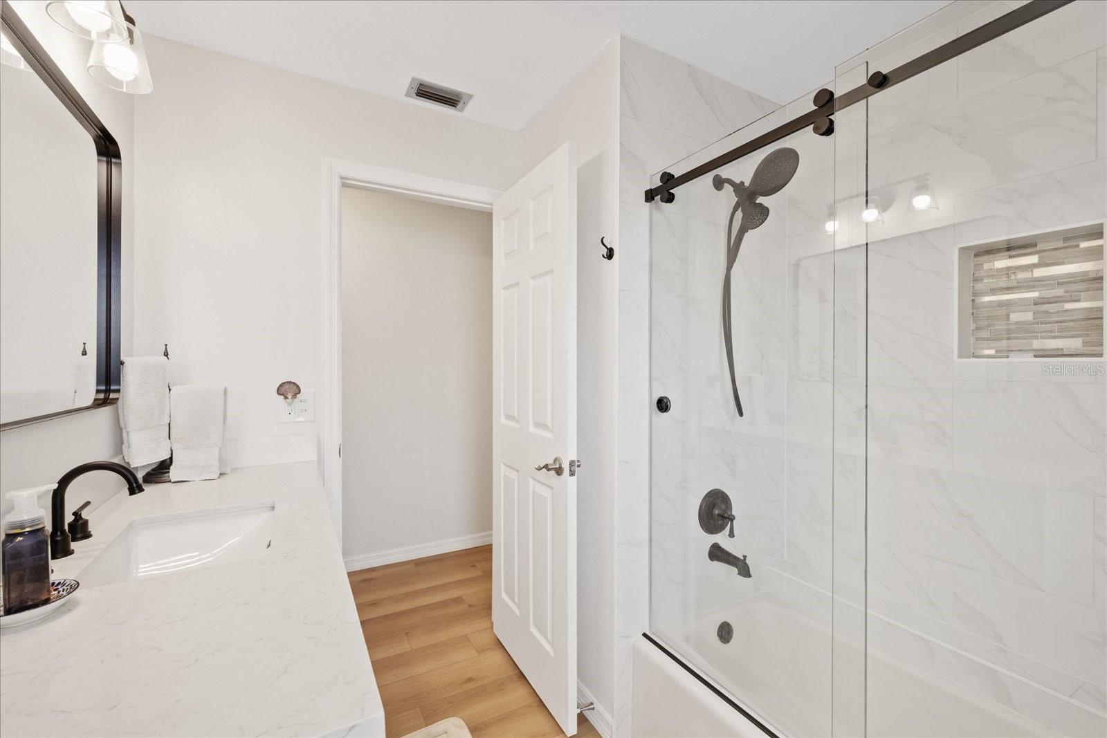 Image 33 of 47 For 4504 Dewey Drive