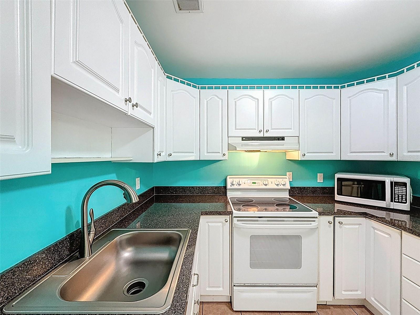 Image 14 of 49 For 11648 Boynton Lane 39gb