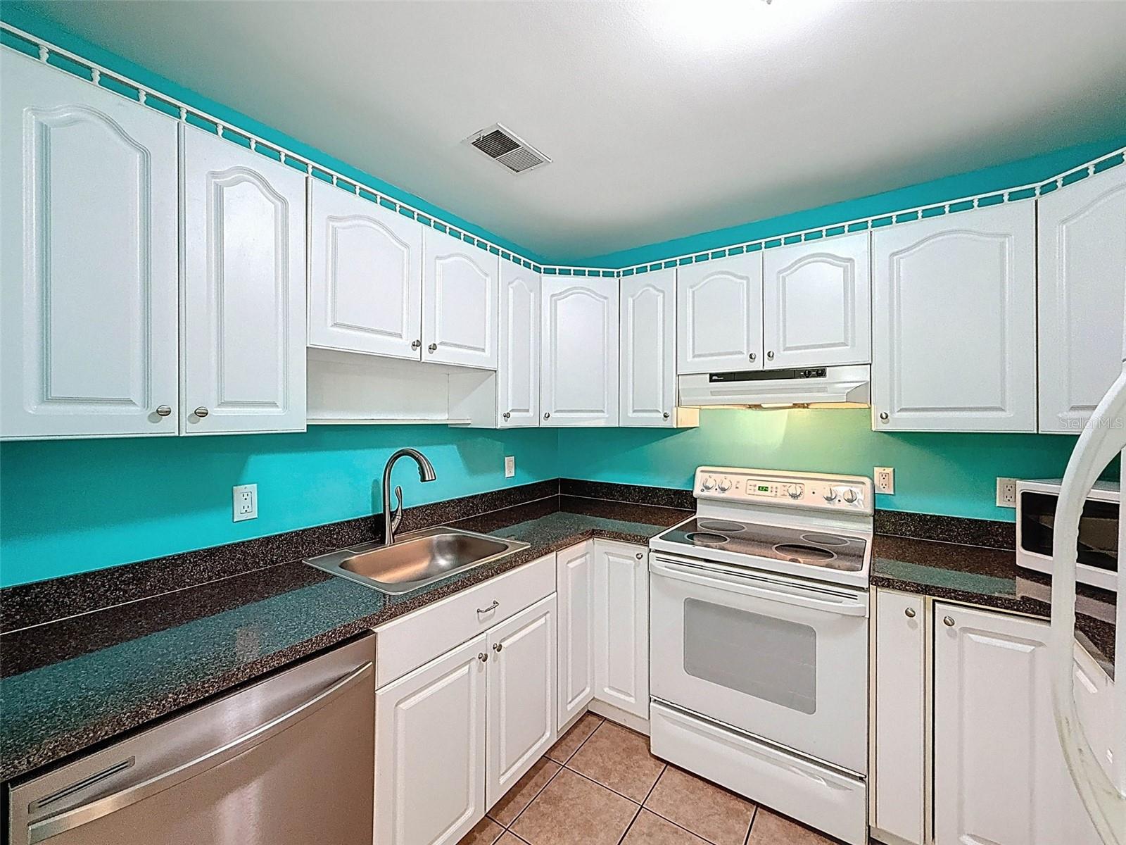 Image 15 of 49 For 11648 Boynton Lane 39gb
