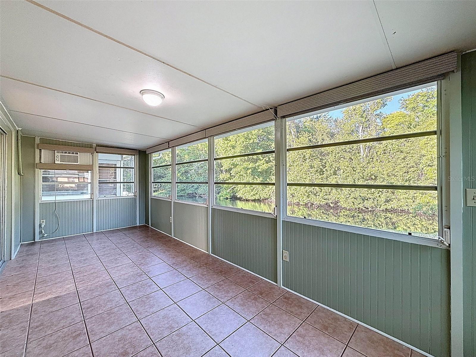 Image 33 of 49 For 11648 Boynton Lane 39gb