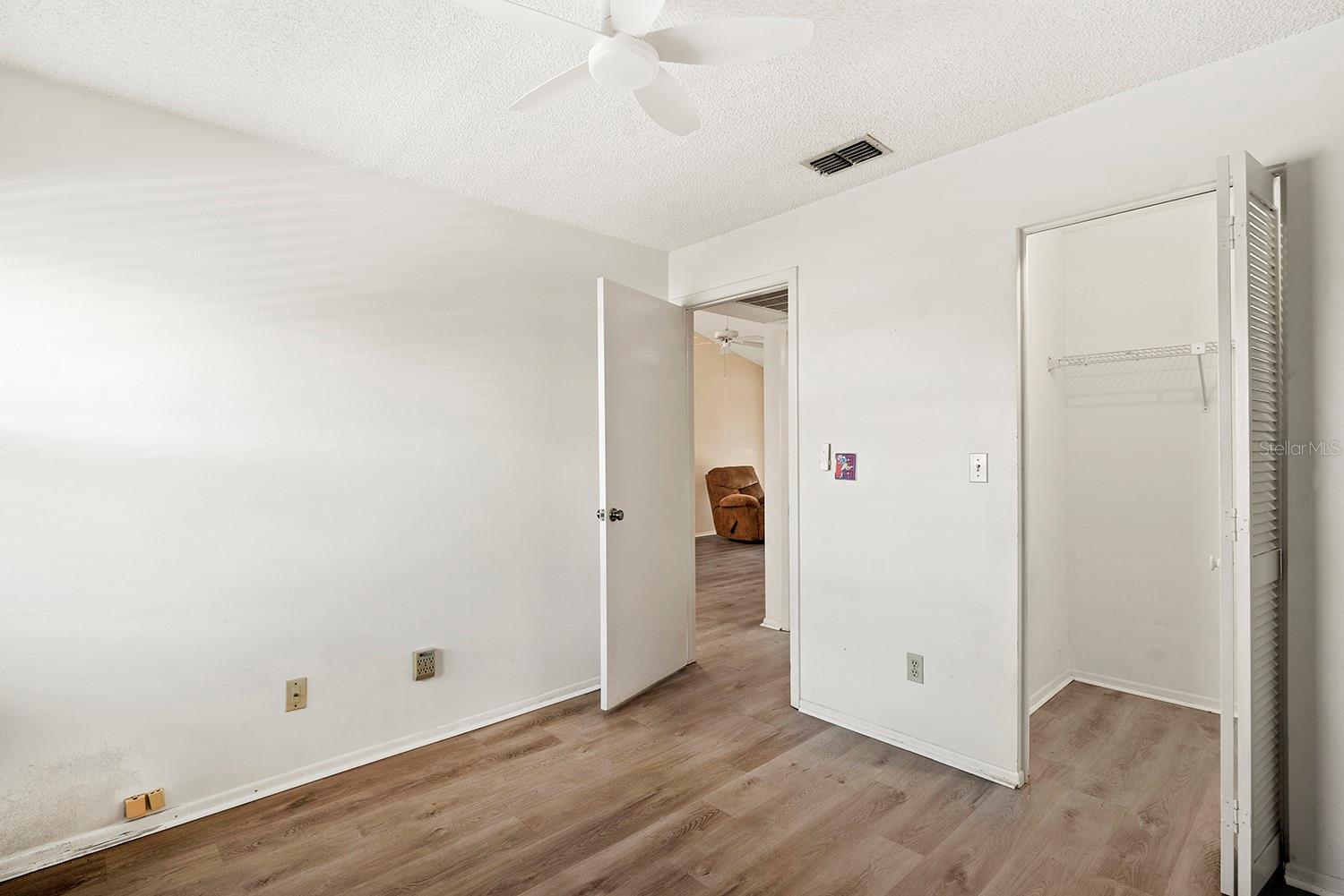 Image 23 of 33 For 10780 43rd Street N 702