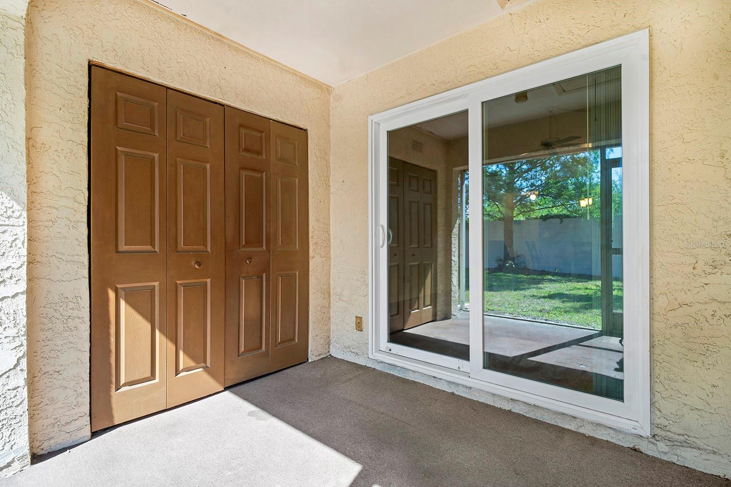 Image 24 of 33 For 10780 43rd Street N 702