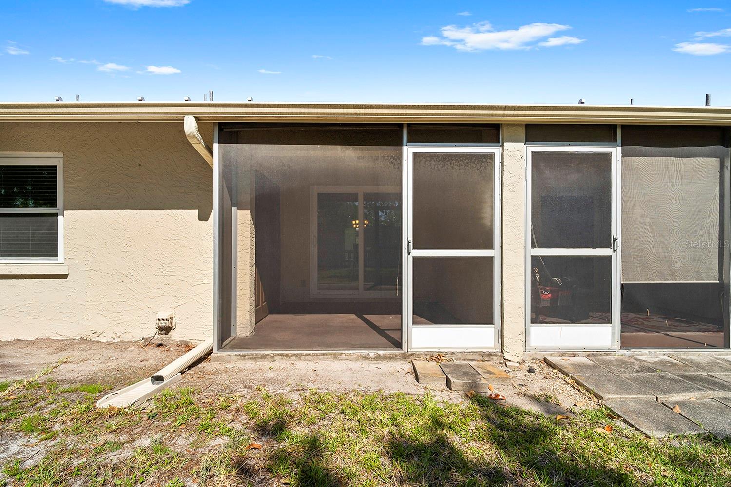 Image 25 of 33 For 10780 43rd Street N 702